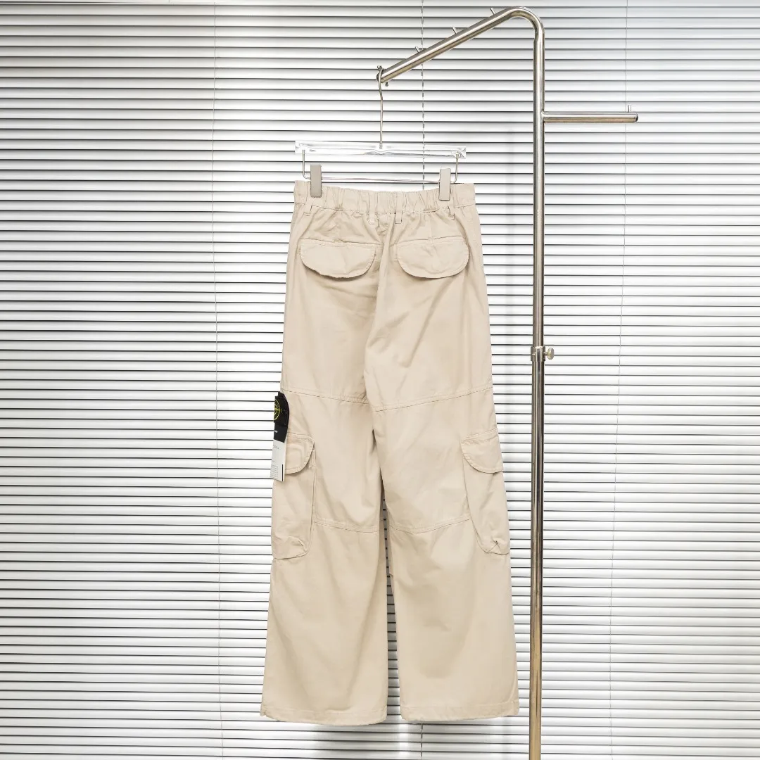 P340 top version (different currencies) Style: Stone Island STONE LSLAND washed and distressed multi-pocket functional trousers Color: Picture color Size: M-XXXL Fabric: Workwear Accessories: Full set of customized accessories No gender distinction, same style for men and women